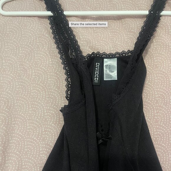 H&M tank top (black) - Picture 3 of 3